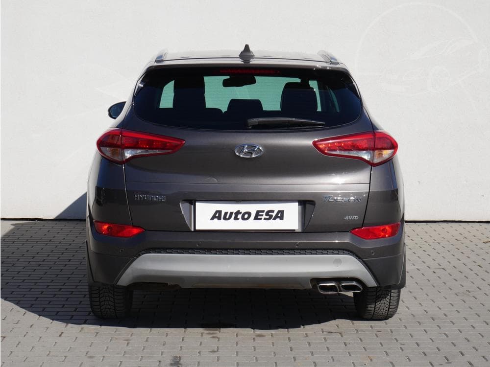 2016 Hyundai TUCSON - 9