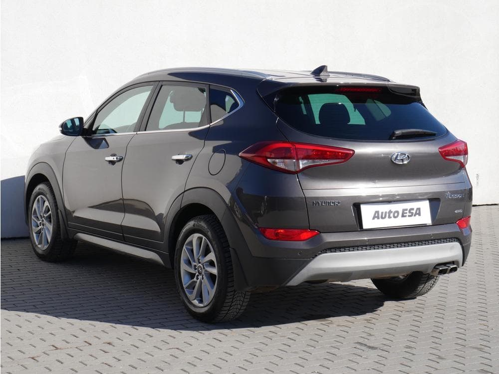2016 Hyundai TUCSON - 11
