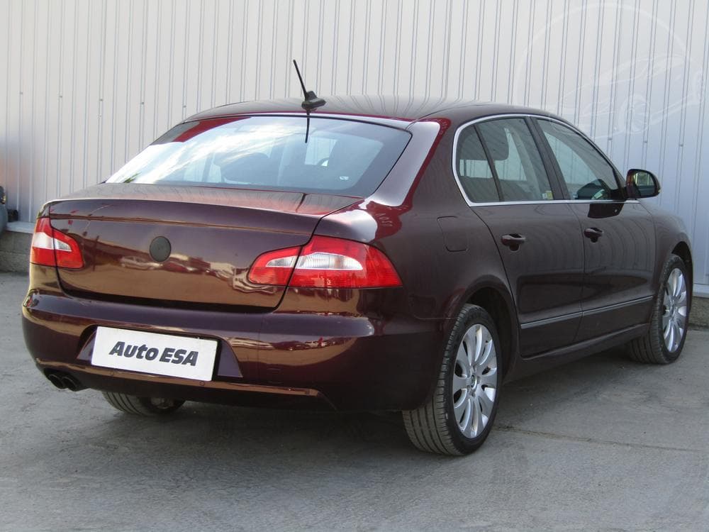 2009 Škoda SUPERB - 4
