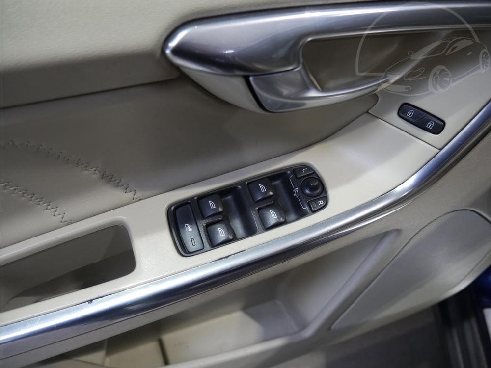 2013 Volvo XC60 - 11
