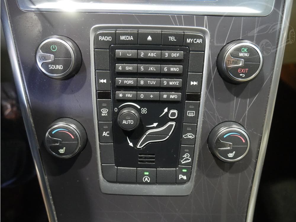 2013 Volvo XC60 - 14