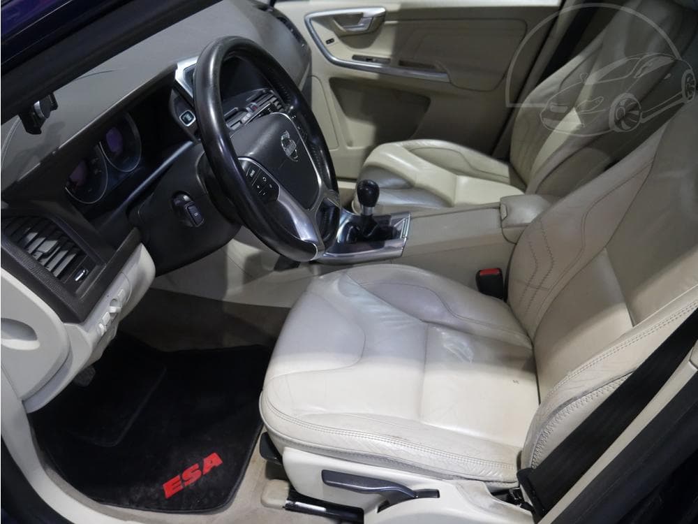 2013 Volvo XC60 - 9