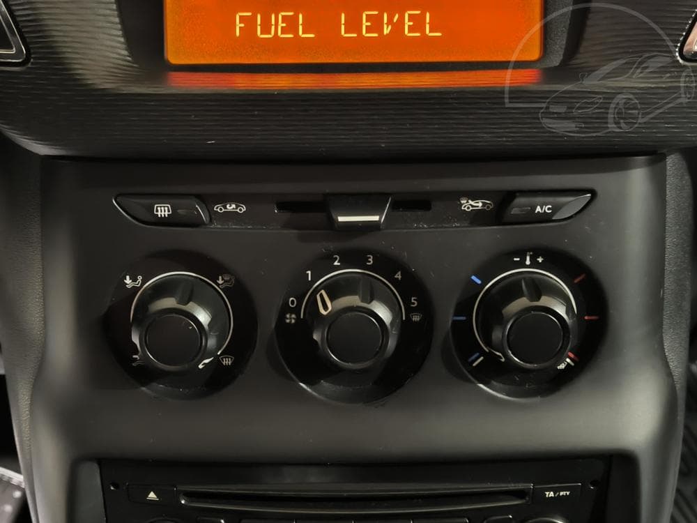 2012 Citroen C3 - 15
