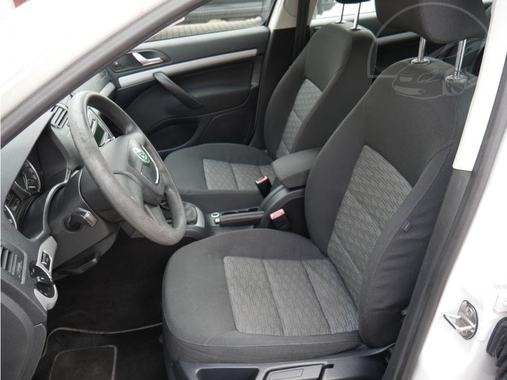 2011 Škoda OCTAVIA - 9