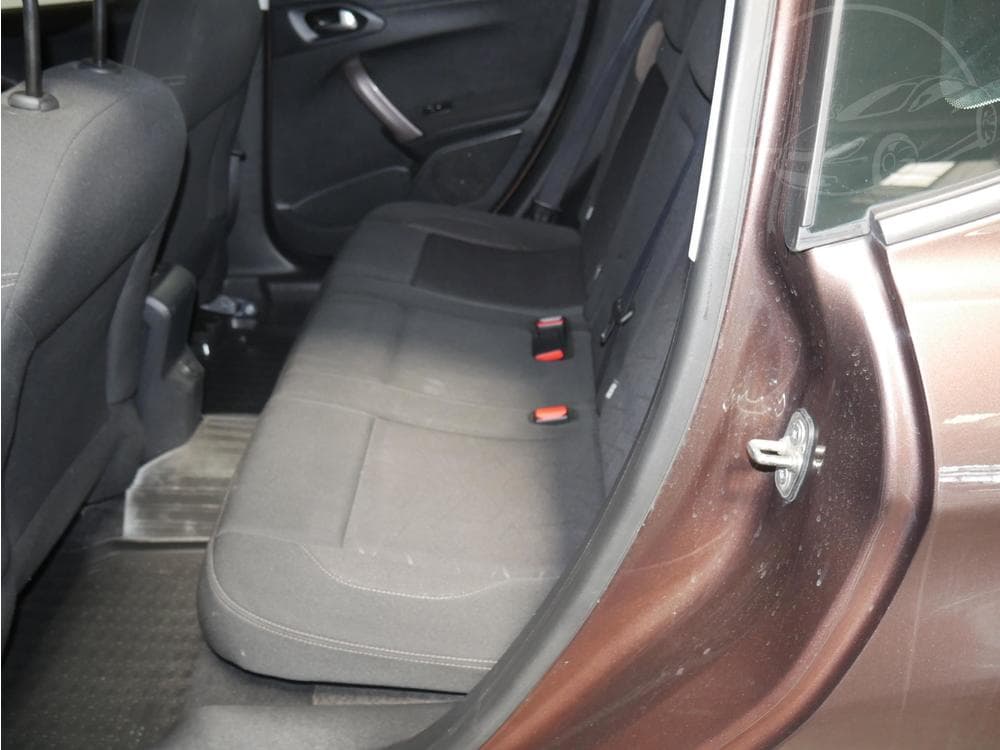 2014 Peugeot 2008 - 10