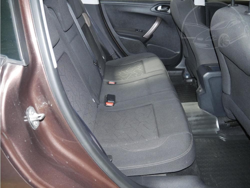 2014 Peugeot 2008 - 11