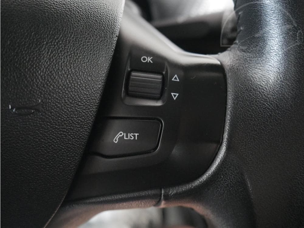 2014 Peugeot 2008 - 15