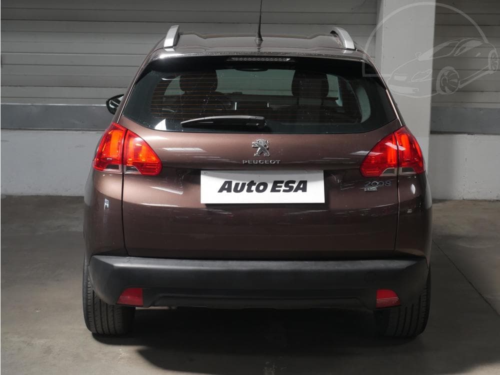 2014 Peugeot 2008 - 5
