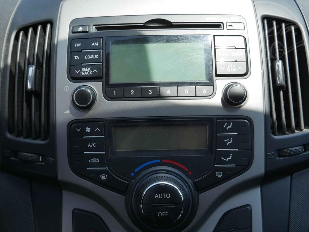 2010 Hyundai i30 - 11