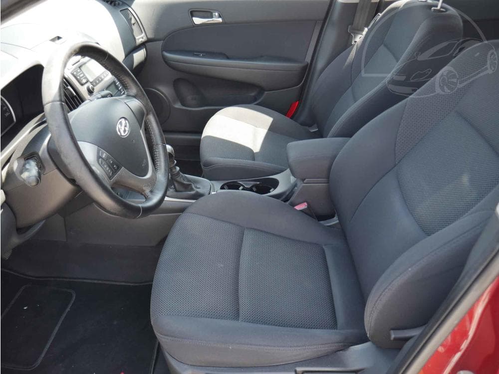 2010 Hyundai i30 - 9