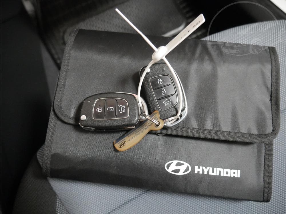 2017 Hyundai i20 - 35