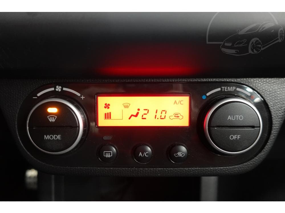 2010 Suzuki SWIFT - 18
