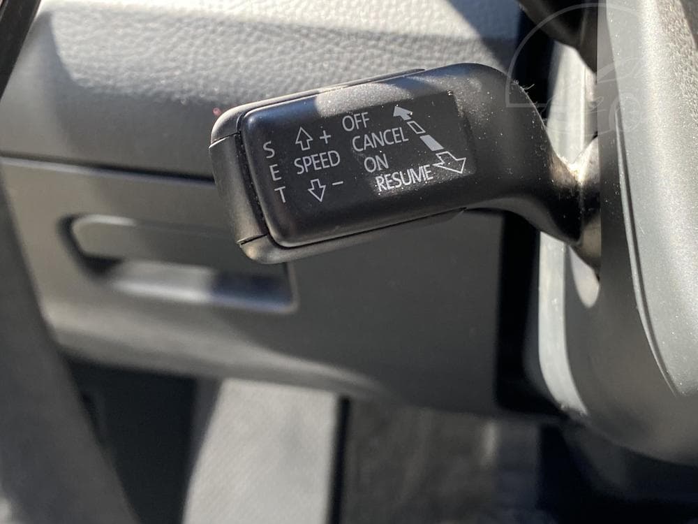 2014 Volkswagen PASSAT - 25