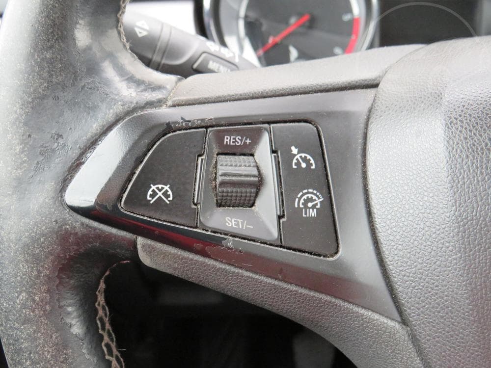2016 Opel ASTRA - 16