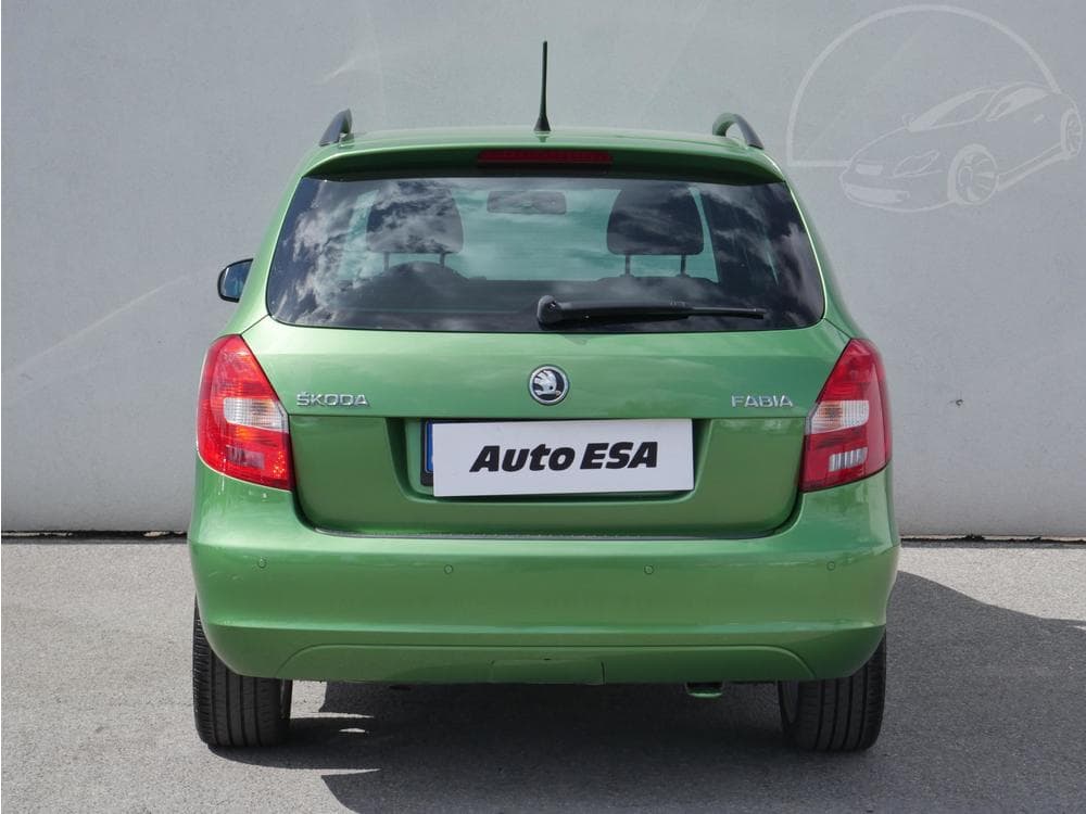 2014 Škoda FABIA - 17