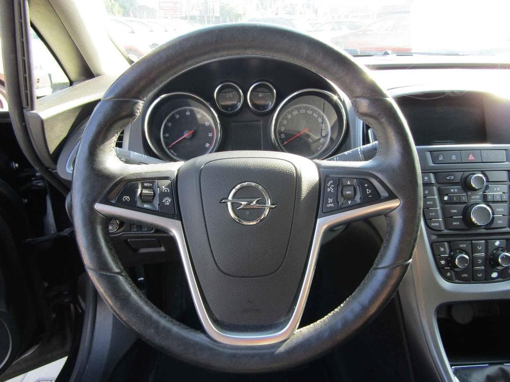 2014 Opel ASTRA - 17