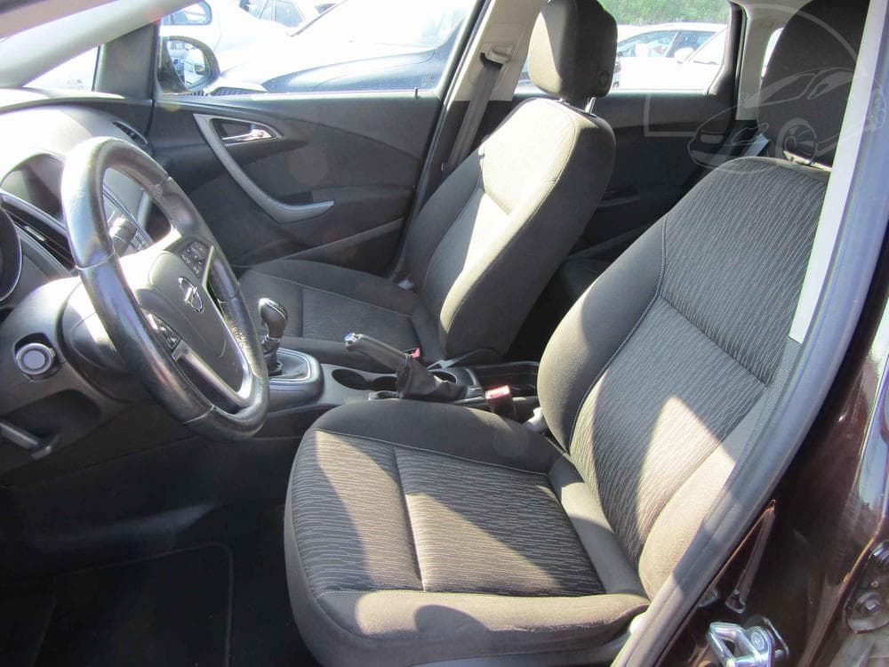 2014 Opel ASTRA - 9