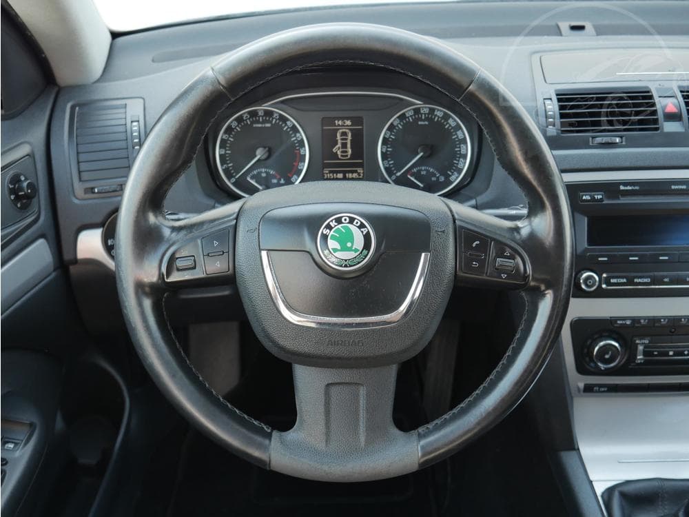 2012 Škoda OCTAVIA - 11
