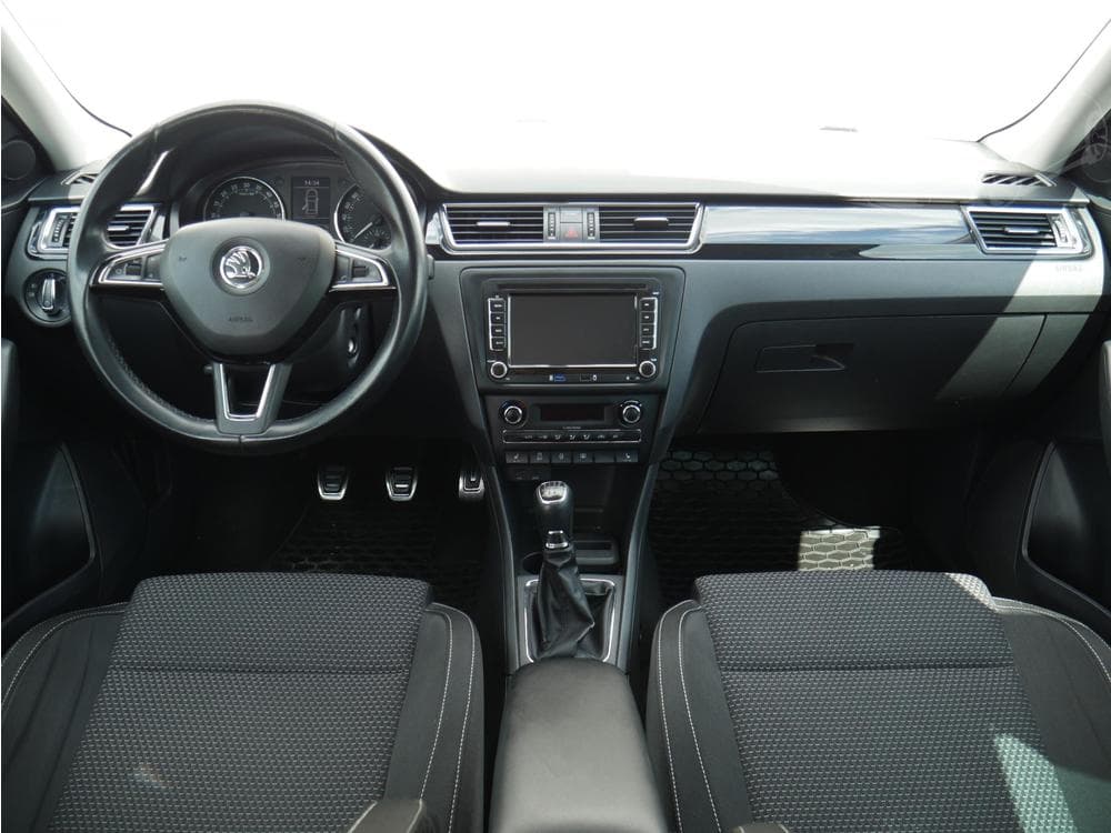 2014 Škoda RAPID - 15