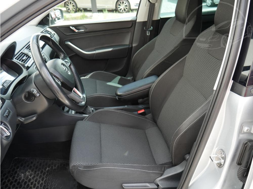 2014 Škoda RAPID - 17