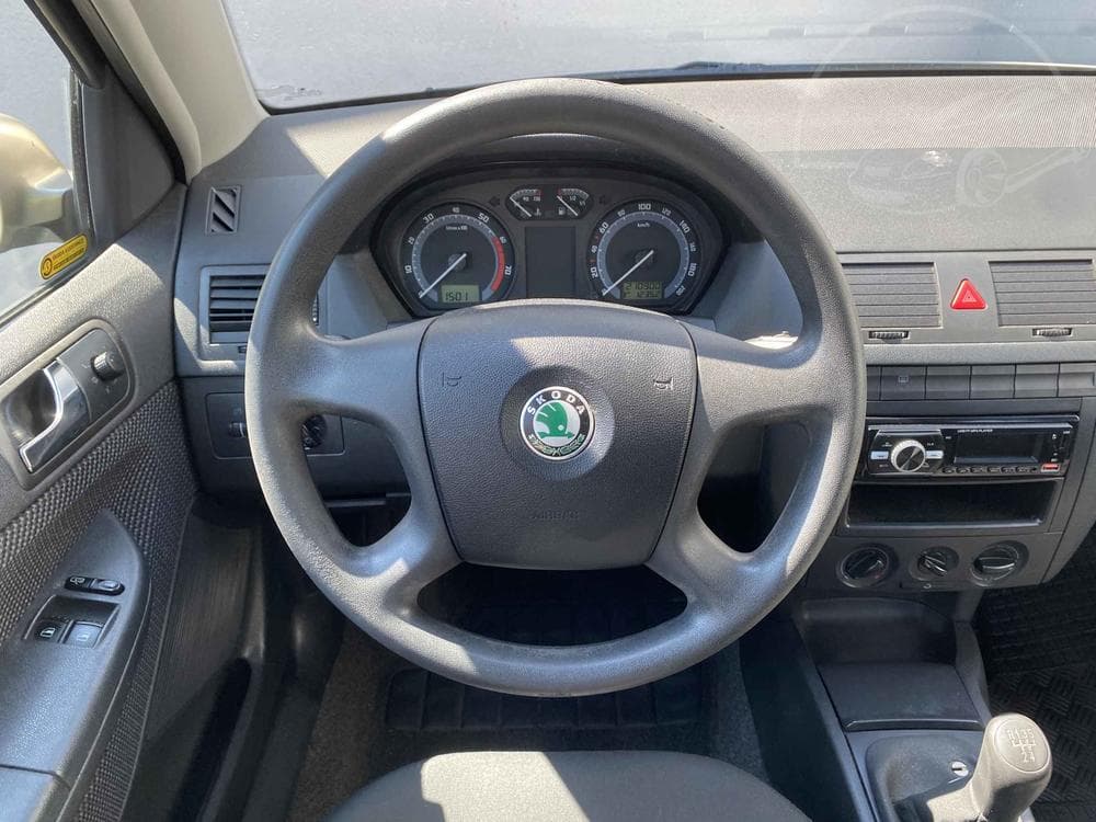 2005 Škoda FABIA - 8