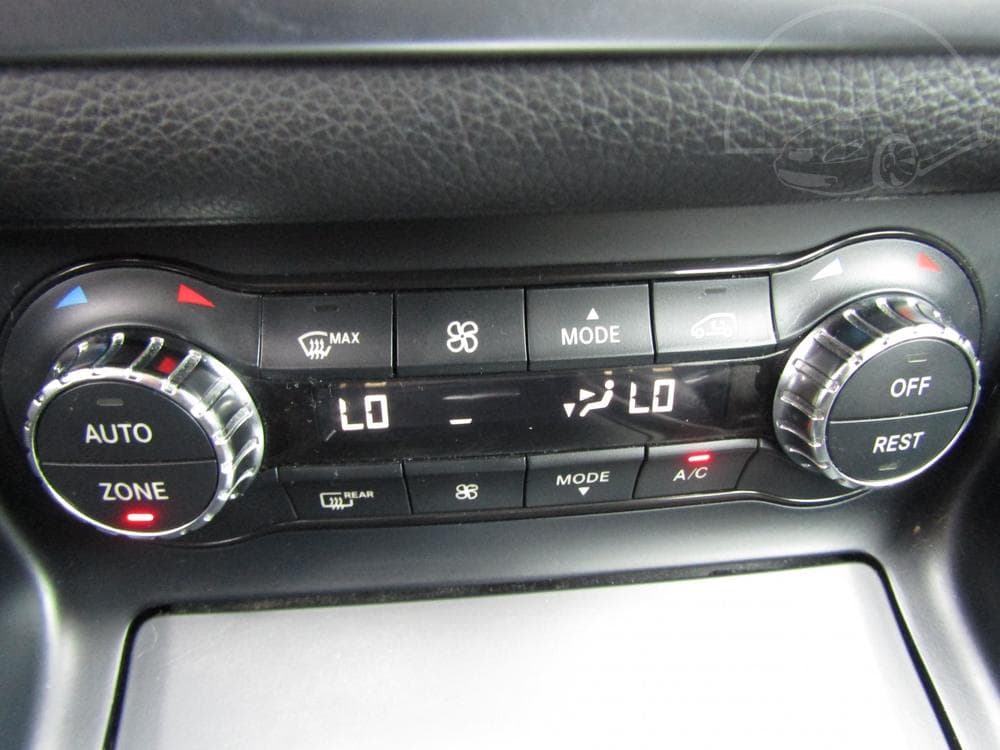 2016 Mercedes-Benz GLA - 49