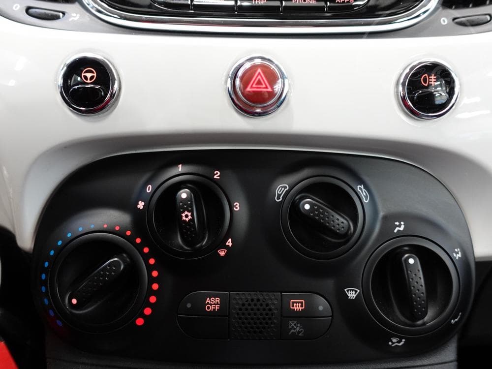 2016 Fiat 500 - 31