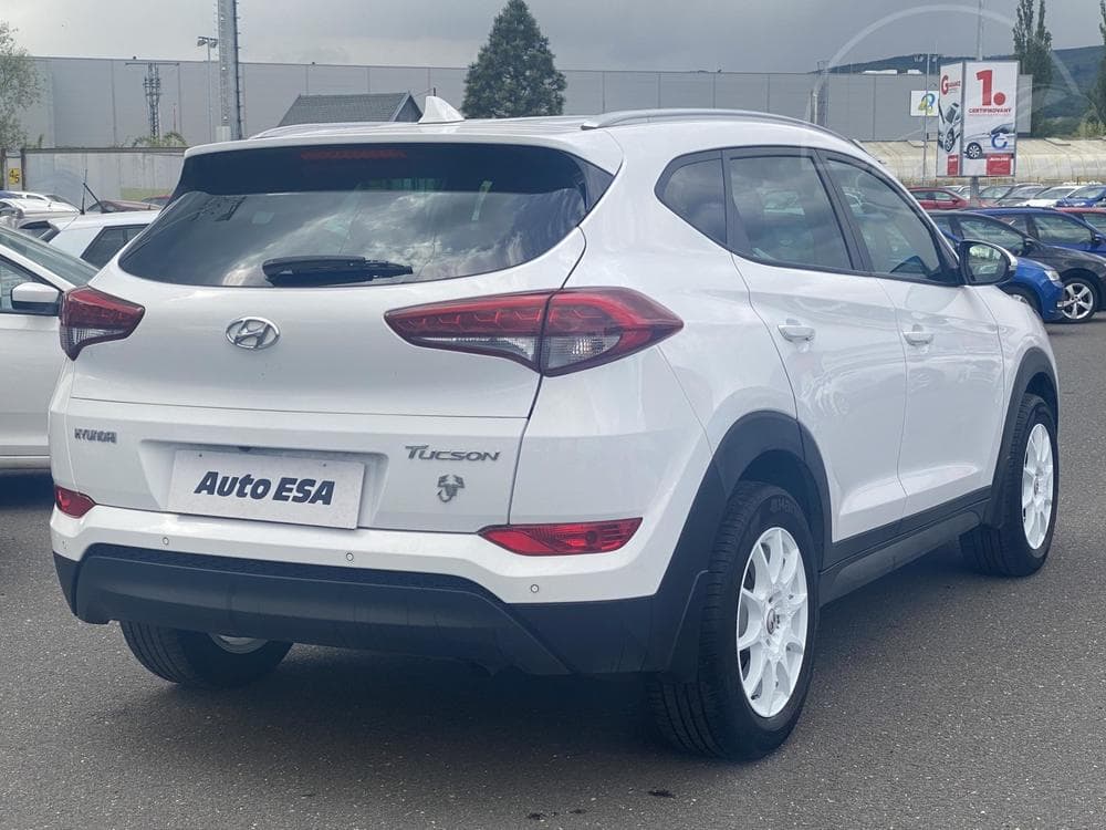 2016 Hyundai TUCSON - 4