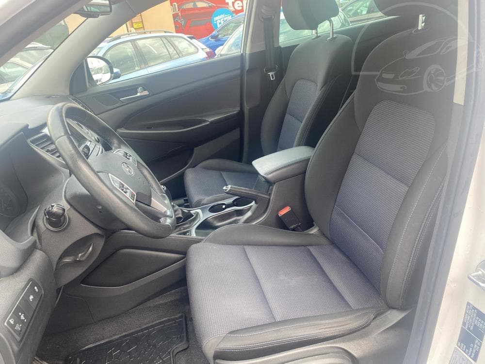 2016 Hyundai TUCSON - 9