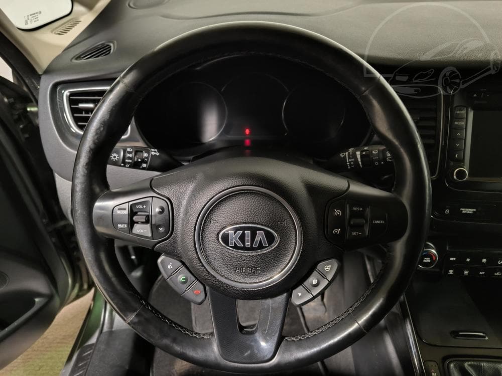 2015 Kia CARENS - 13