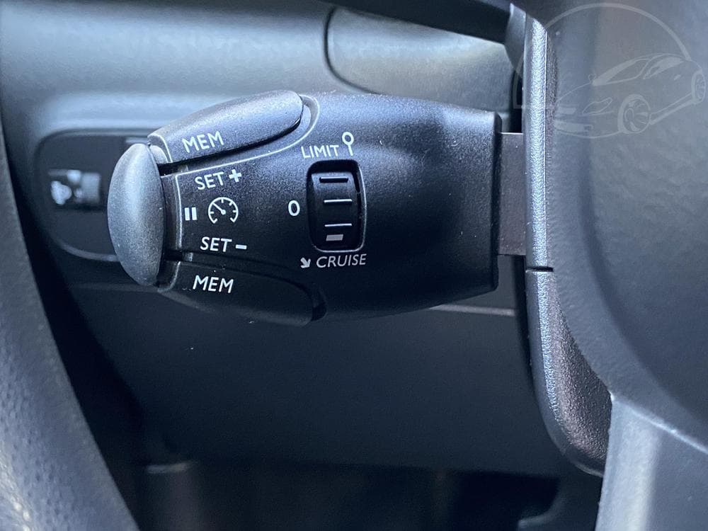 2020 Citroen C3 - 27