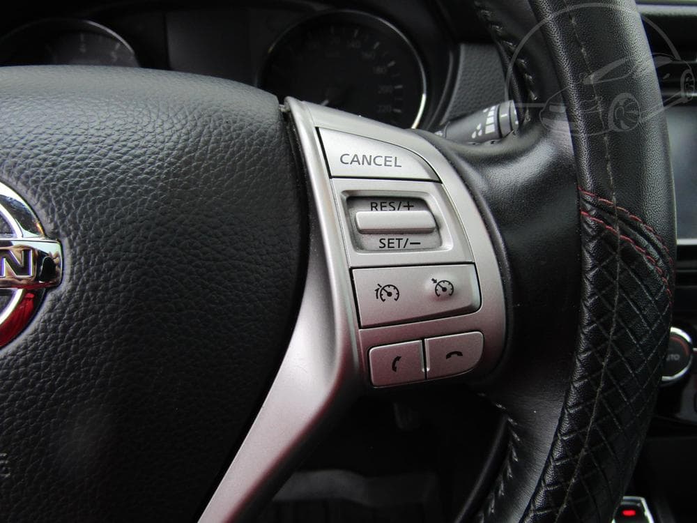 2015 Nissan Qashqai - 18