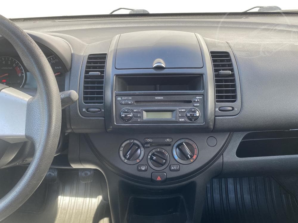 2010 Nissan NOTE - 12