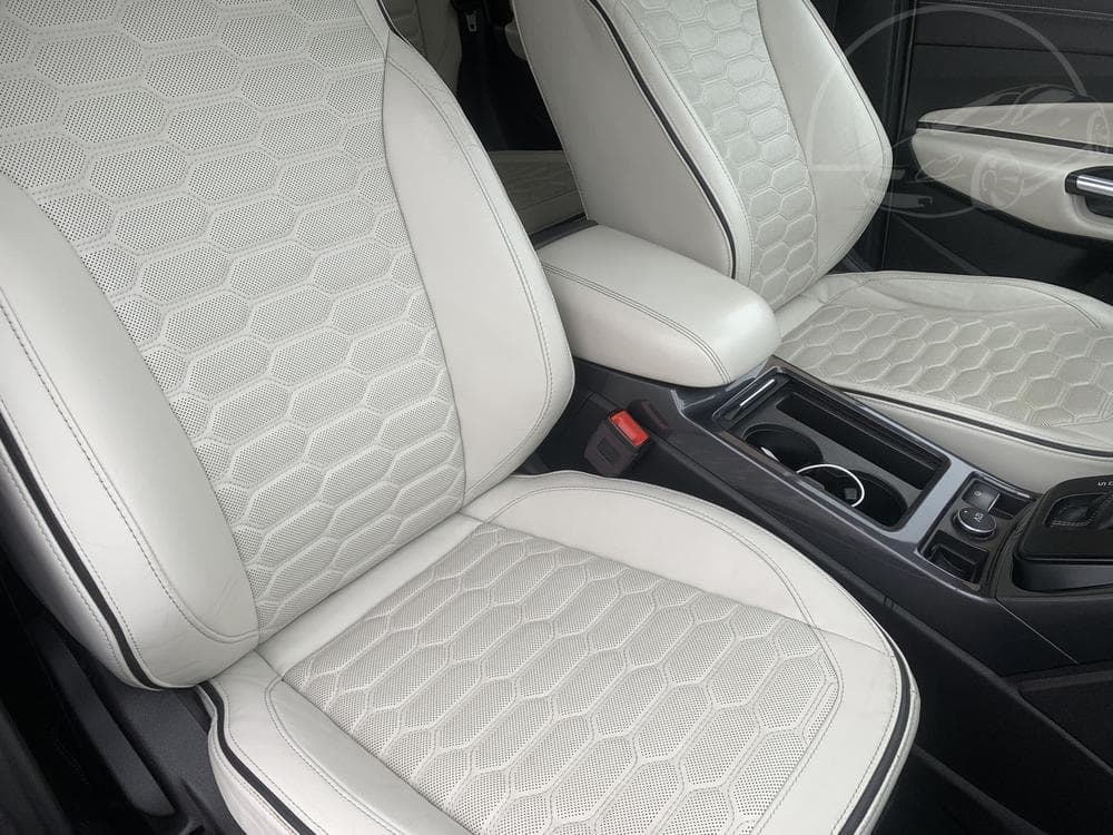 2017 Ford KUGA - 34
