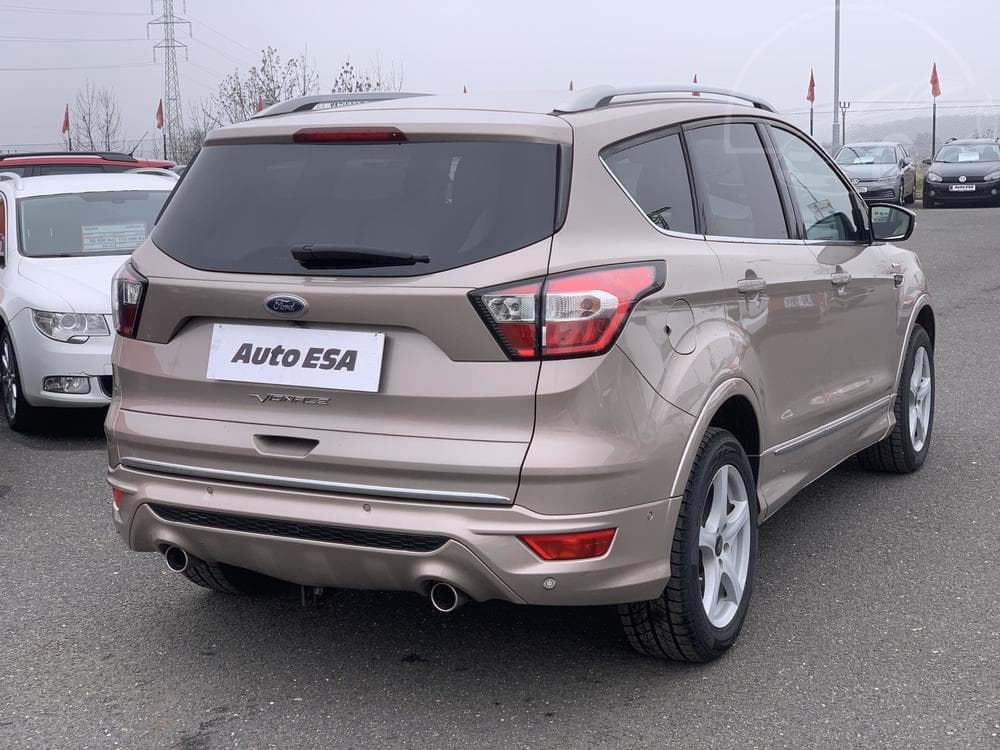 2017 Ford KUGA - 16
