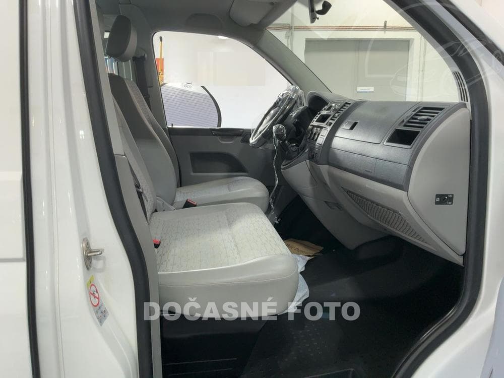 2012 Volkswagen TRANSPORTER - 28