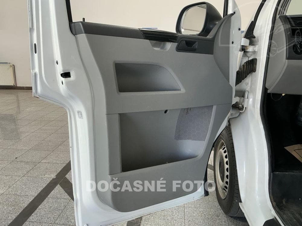 2012 Volkswagen TRANSPORTER - 52