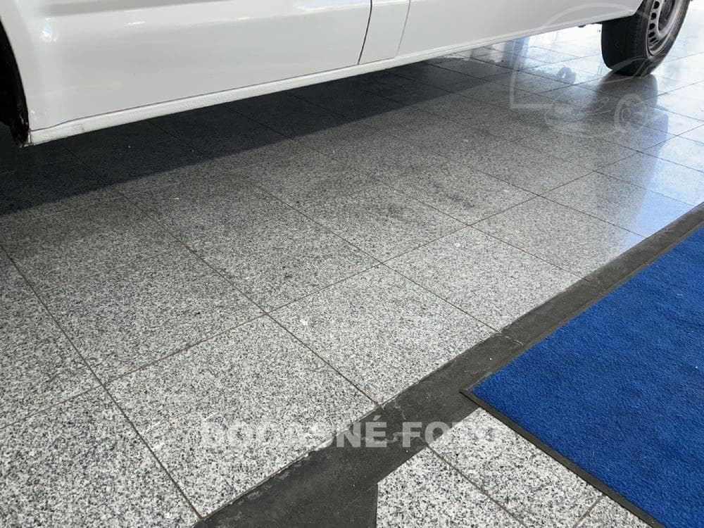 2012 Volkswagen TRANSPORTER - 10