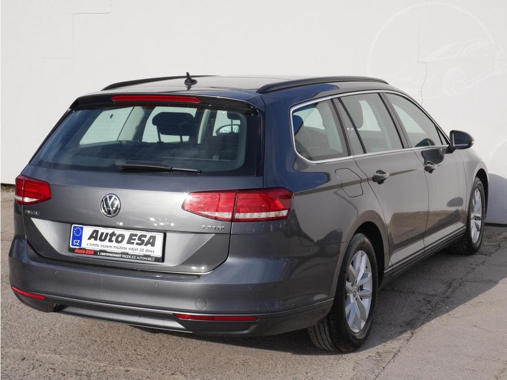2015 Volkswagen PASSAT - 21