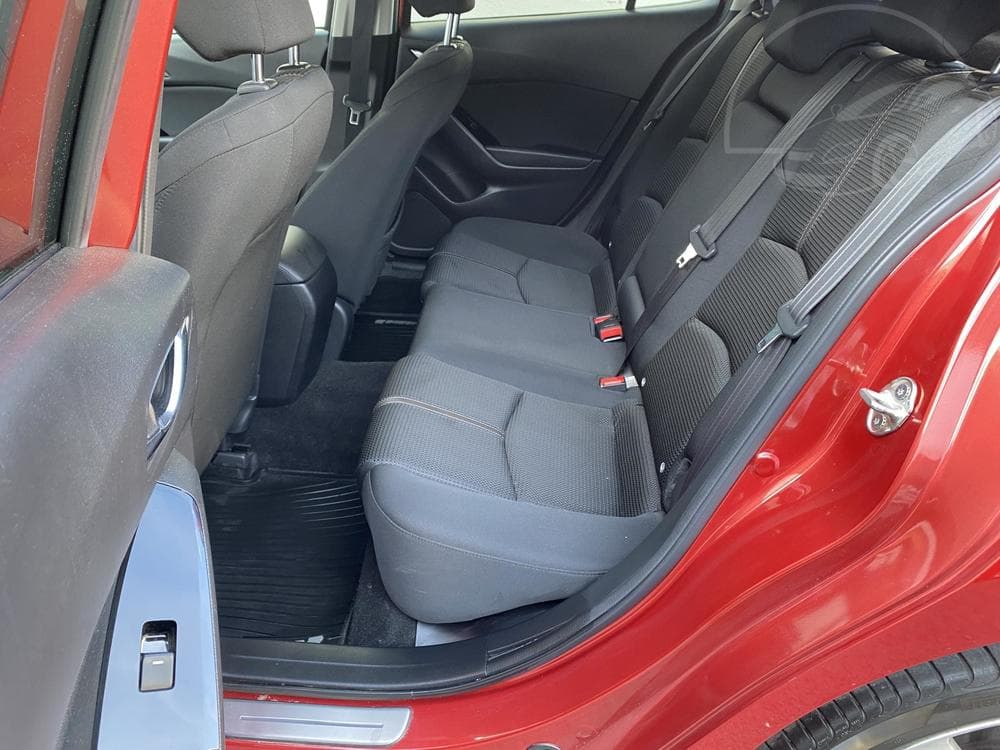 2018 Mazda 3 - 28