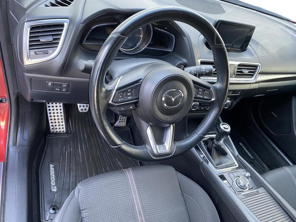 2018 Mazda 3 - 34