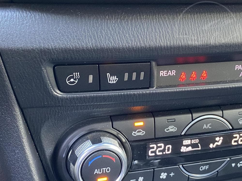 2018 Mazda 3 - 43