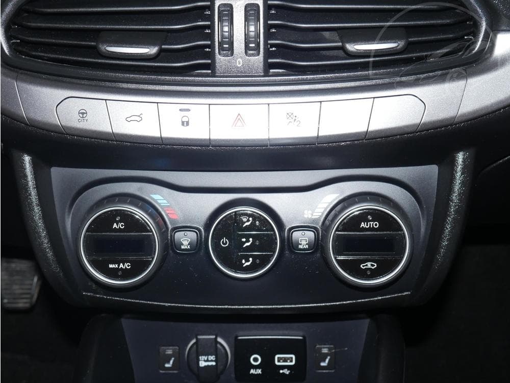2016 Fiat TIPO - 16