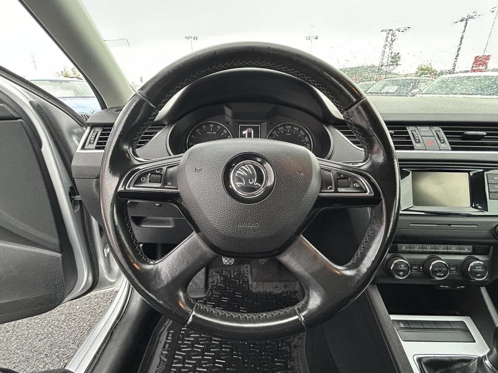 2014 Škoda OCTAVIA - 23
