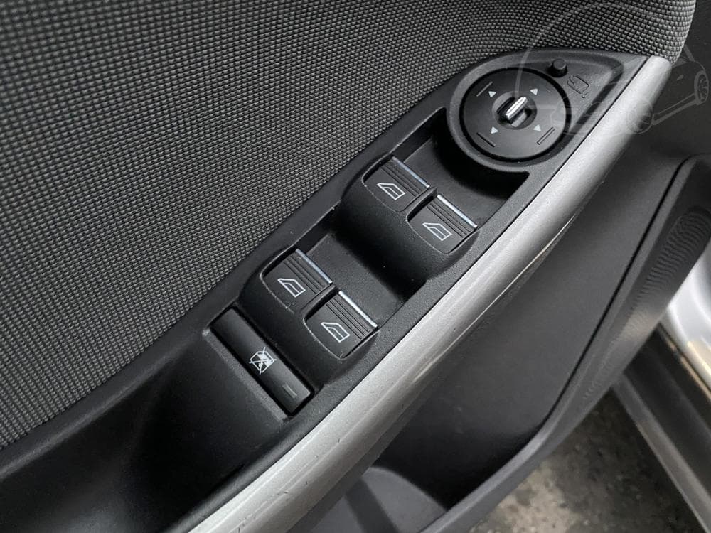 2012 Ford FOCUS - 13