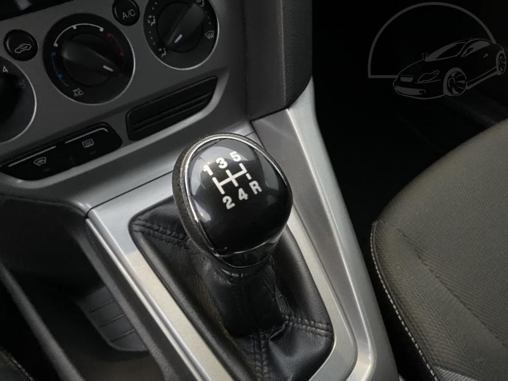 2012 Ford FOCUS - 15