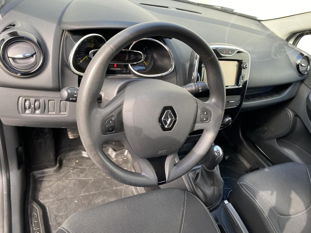 2015 Renault CLIO - 12
