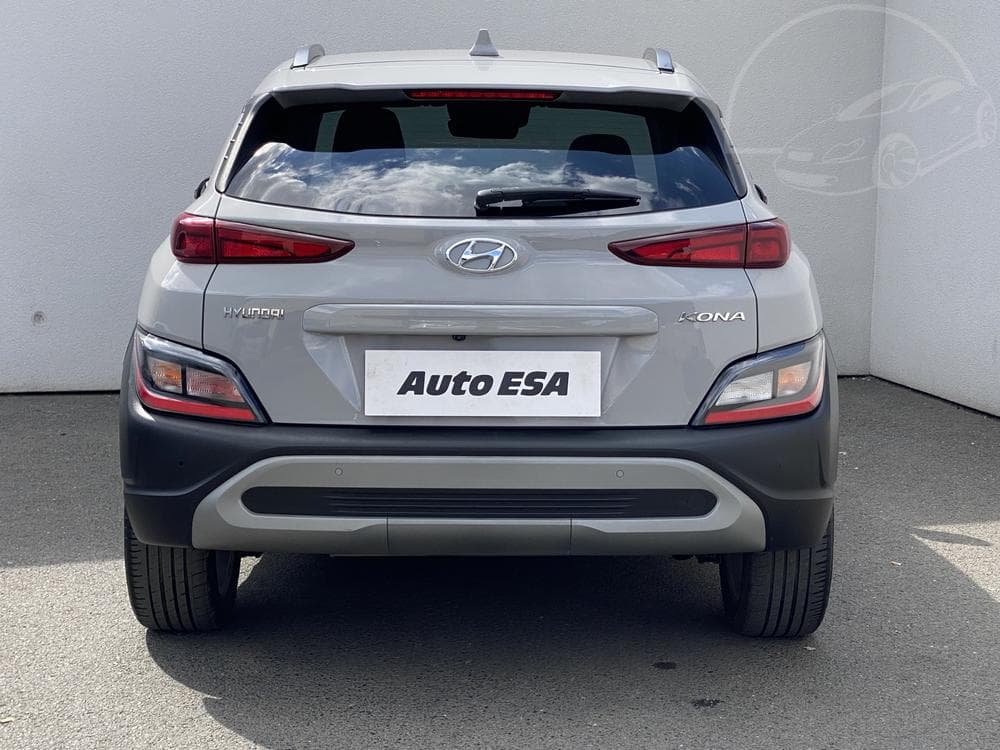 2021 Hyundai KONA - 5