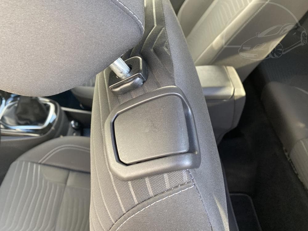 2015 Ford FIESTA - 13