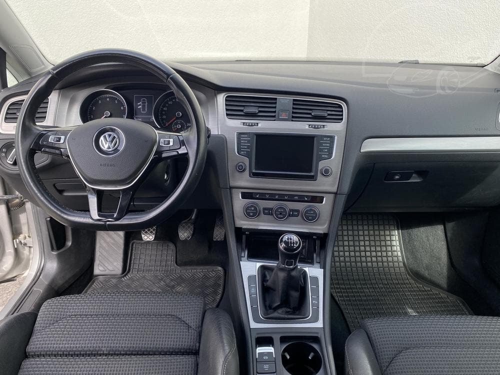 2016 Volkswagen GOLF - 9